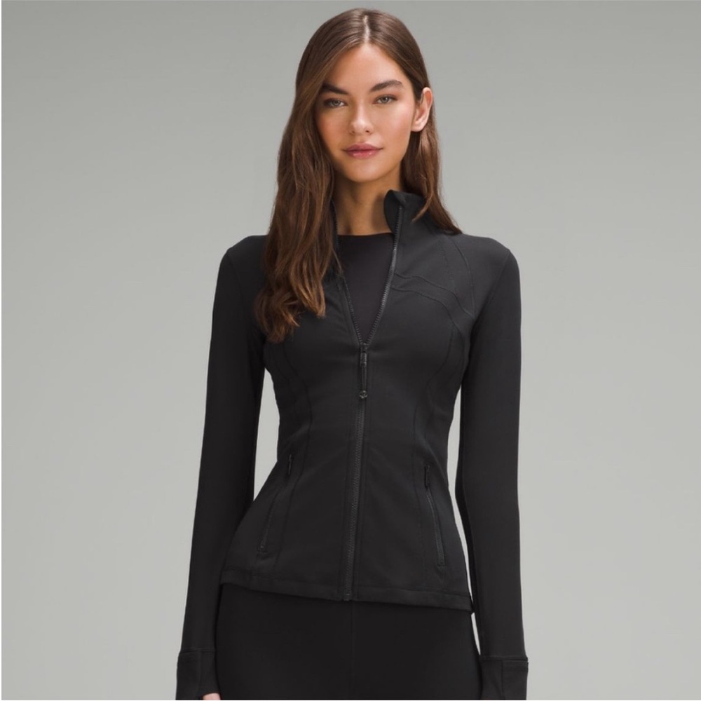 Lululemon define jacket in black size 2